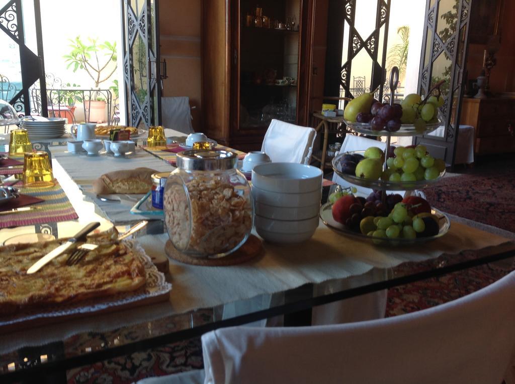 B&B Di Charme Camelie Palazzo Nicotra 里波斯托 外观 照片